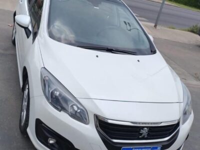 Peugeot 308 allure nav 2017 30.000km